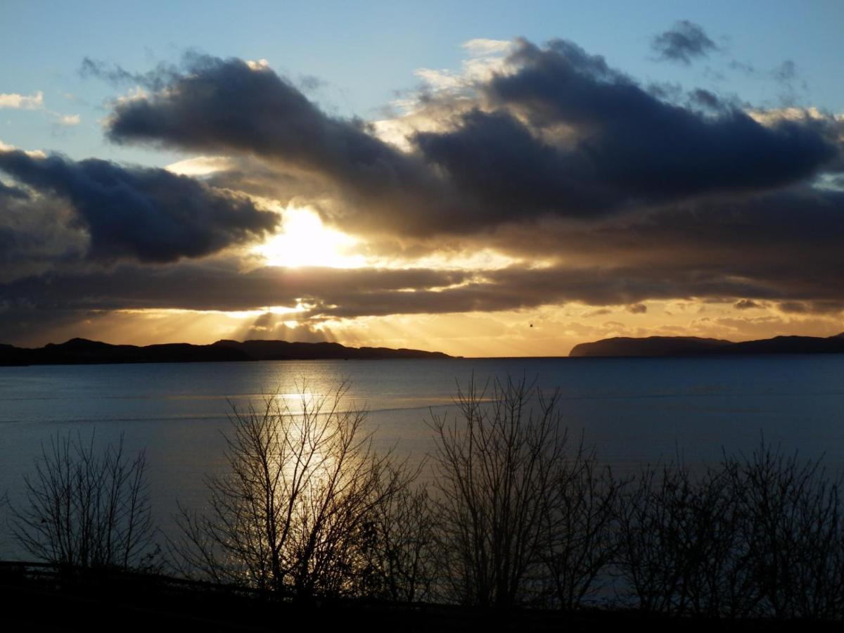 Craigneuk Near Oban, Stunning Home With Sea Views Eksteriør billede