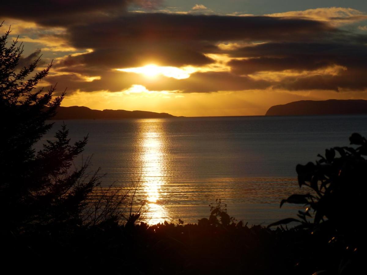 Craigneuk Near Oban, Stunning Home With Sea Views Eksteriør billede