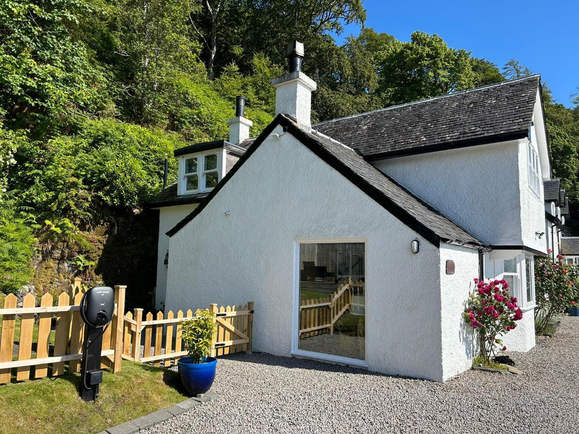 Craigneuk Near Oban, Stunning Home With Sea Views Eksteriør billede